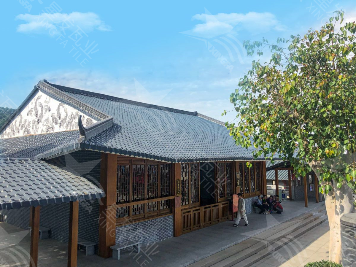 四合院別墅裝飾采光琉璃瓦 隔熱防水堅韌紅色樹脂防腐瓦 哈爾濱仿古建筑樹脂瓦廠家生產(chǎn)制造